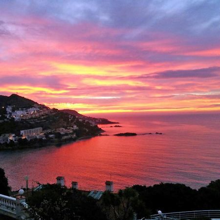 Amazing Seaview Apartment With Terrace & Parking - Casa Artevida Rosas Exterior foto